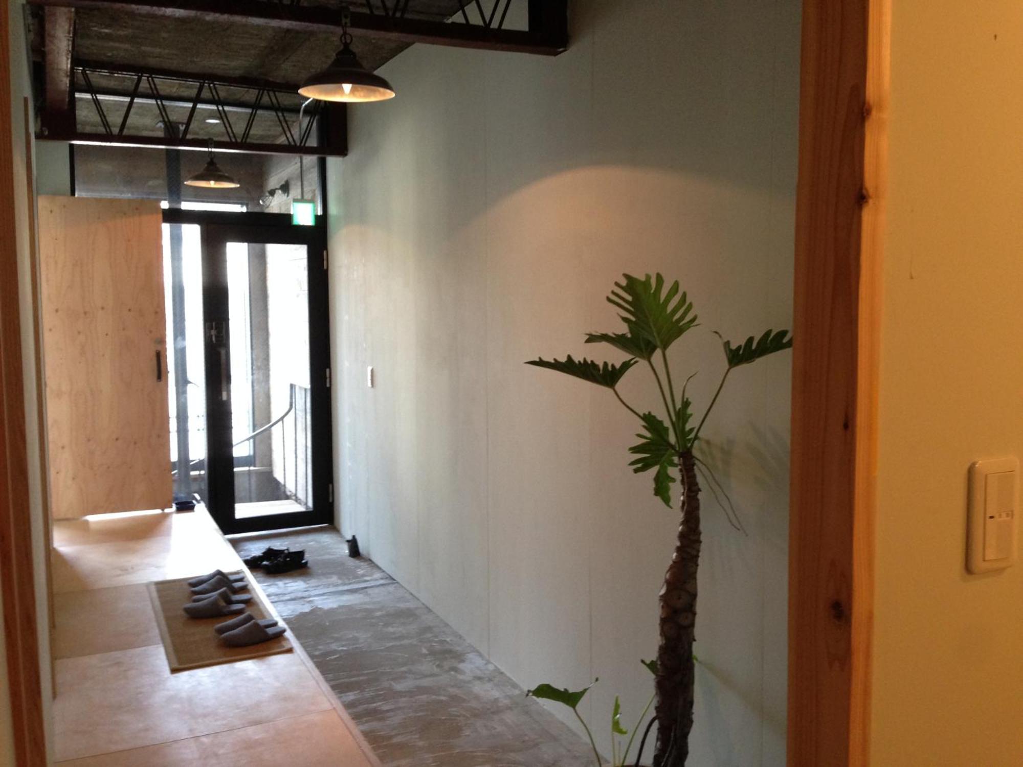 Kamp Houkan-cho Backpacker's & Lounge Okayama